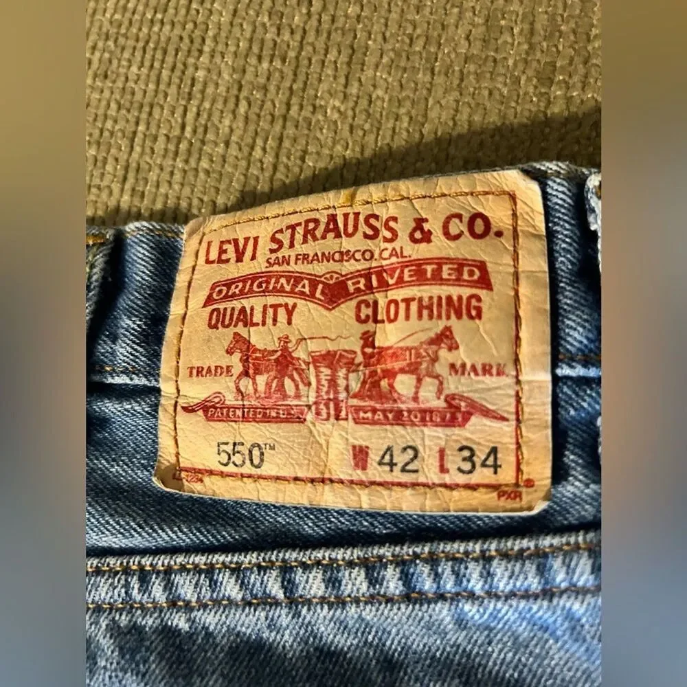 Men's Levi's 550 Relaxed Fit Straight Jeans Light Blue 42x34 Casual Work Cowboy